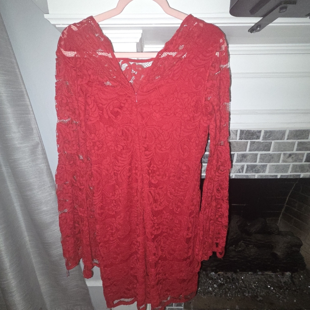 Elegant Red Lace Dress
